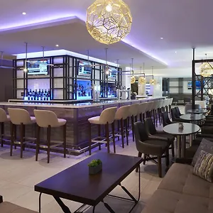 4* Hotel Airport Marriott
